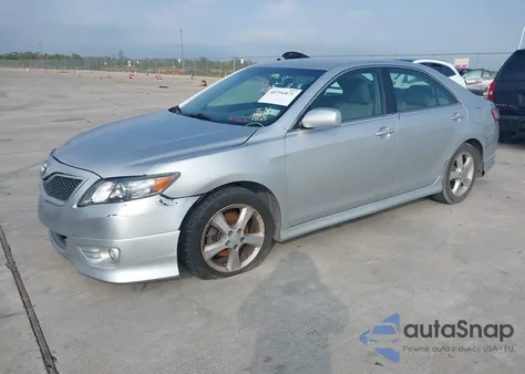 2011 Toyota Camry Se z USA, uszkodzony, nr VIN 4T1BF3EK5BU712854